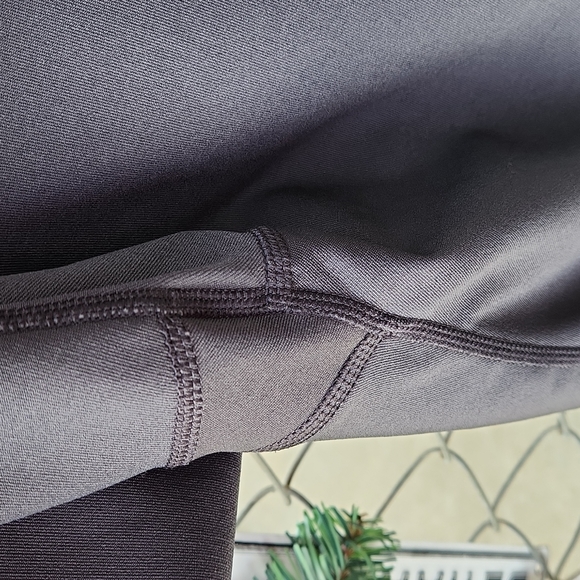 Jillian Michaels Capris large - Picture 4 of 7